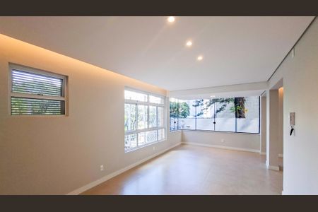 Sala de apartamento à venda com 4 quartos, 220m² em Santo Antônio, Belo Horizonte