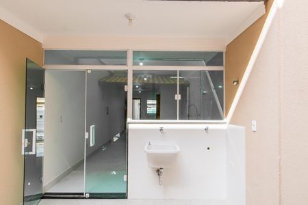 Casa à venda com 100m², 3 quartos e 2 vagas Casa à venda com 100m², 3 quartos e 2 vagasÁrea de Serviço