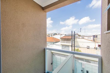 Casa à venda com 100m², 3 quartos e 2 vagas Casa à venda com 100m², 3 quartos e 2 vagasVaranda Suíte