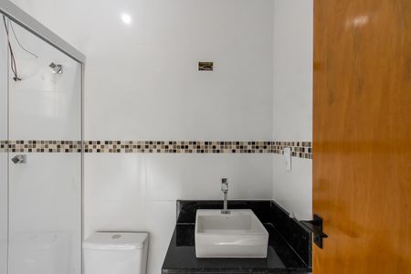 Casa à venda com 100m², 3 quartos e 2 vagas Casa à venda com 100m², 3 quartos e 2 vagasBanheiro