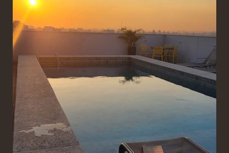 Studio para alugar com 30m², 1 quarto e sem vagaÁrea comum - Piscina