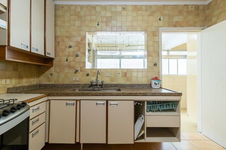 Apartamento à venda com 137m², 3 quartos e 1 vaga Apartamento à venda com 137m², 3 quartos e 1 vagaCozinha