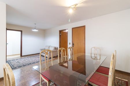 Apartamento à venda com 137m², 3 quartos e 1 vaga Apartamento à venda com 137m², 3 quartos e 1 vagaSala de Jantar