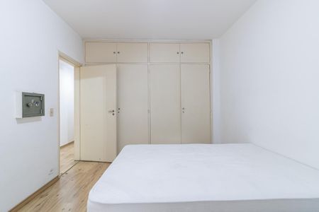 Apartamento à venda com 137m², 3 quartos e 1 vaga Apartamento à venda com 137m², 3 quartos e 1 vagaQuarto 2