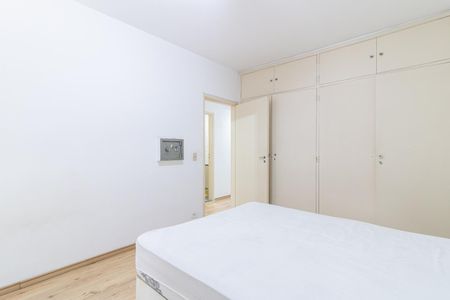 Apartamento à venda com 137m², 3 quartos e 1 vaga Apartamento à venda com 137m², 3 quartos e 1 vagaQuarto 2