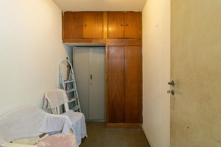 Apartamento à venda com 137m², 3 quartos e 1 vaga Apartamento à venda com 137m², 3 quartos e 1 vagaQuarto de Serviço