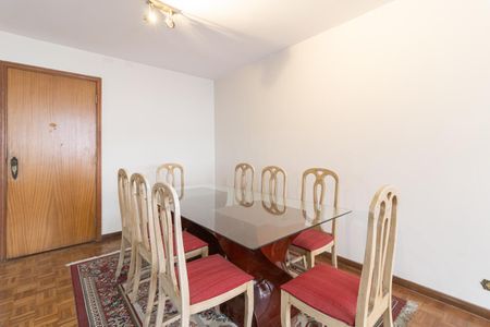 Apartamento à venda com 137m², 3 quartos e 1 vaga Apartamento à venda com 137m², 3 quartos e 1 vagaSala de Jantar