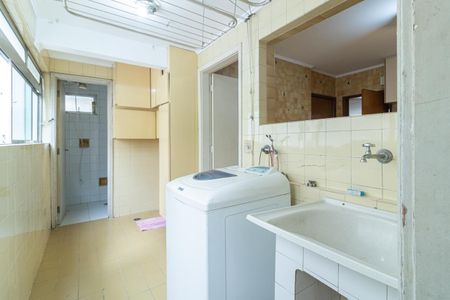 Apartamento à venda com 137m², 3 quartos e 1 vaga Apartamento à venda com 137m², 3 quartos e 1 vagaÁrea de Serviço