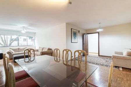 Apartamento à venda com 137m², 3 quartos e 1 vaga Apartamento à venda com 137m², 3 quartos e 1 vagaSala de Jantar