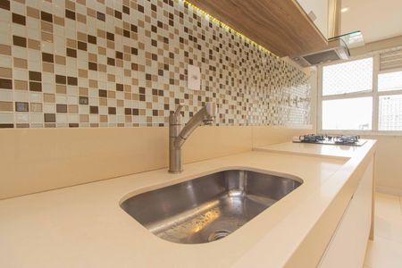 Apartamento à venda com 177m², 4 quartos e 3 vagas Apartamento à venda com 177m², 4 quartos e 3 vagasCozinha