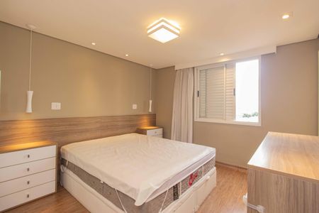 Apartamento à venda com 177m², 4 quartos e 3 vagas Apartamento à venda com 177m², 4 quartos e 3 vagasSuíte