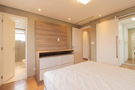 Apartamento à venda com 177m², 4 quartos e 3 vagas Apartamento à venda com 177m², 4 quartos e 3 vagasSuíte