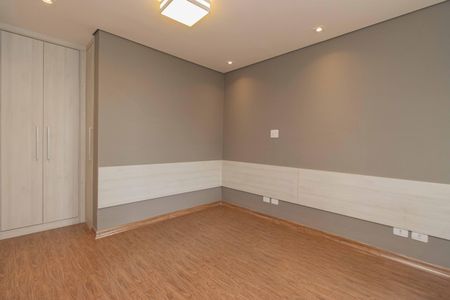 Apartamento à venda com 177m², 4 quartos e 3 vagas Apartamento à venda com 177m², 4 quartos e 3 vagasSuíte 2