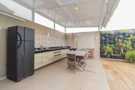 Apartamento à venda com 177m², 4 quartos e 3 vagas Apartamento à venda com 177m², 4 quartos e 3 vagasCobertura