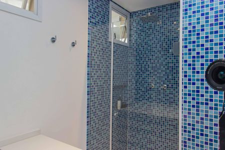 Apartamento à venda com 177m², 4 quartos e 3 vagas Apartamento à venda com 177m², 4 quartos e 3 vagasBanheiro da Suíte 2