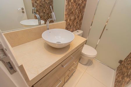 Apartamento à venda com 177m², 4 quartos e 3 vagas Apartamento à venda com 177m², 4 quartos e 3 vagasBanheiro