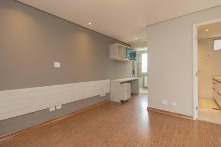 Apartamento à venda com 177m², 4 quartos e 3 vagas Apartamento à venda com 177m², 4 quartos e 3 vagasSuíte 2