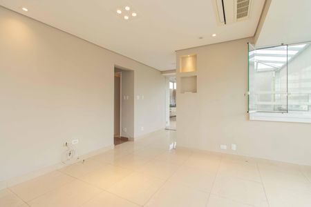 Apartamento à venda com 177m², 4 quartos e 3 vagas Apartamento à venda com 177m², 4 quartos e 3 vagasQuarto 2