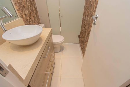 Apartamento à venda com 177m², 4 quartos e 3 vagas Apartamento à venda com 177m², 4 quartos e 3 vagasBanheiro