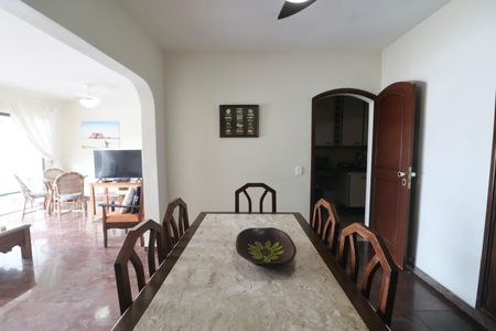 Apartamento para alugar com 144m², 4 quartos e 1 vagaSala