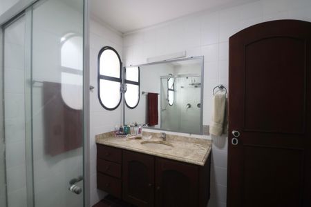 Apartamento para alugar com 144m², 4 quartos e 1 vagaBanheiro da Suíte 1