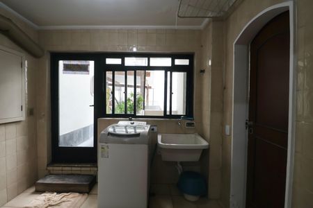 Apartamento para alugar com 144m², 4 quartos e 1 vagaÁrea de Serviço
