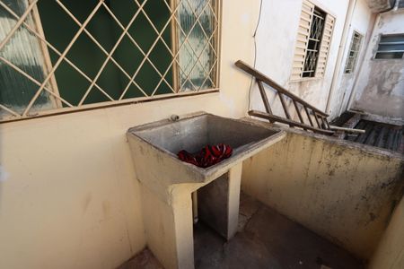 Lavanderia de casa para alugar com 1 quarto, 50m² em Jardim Três Marias, São Paulo
