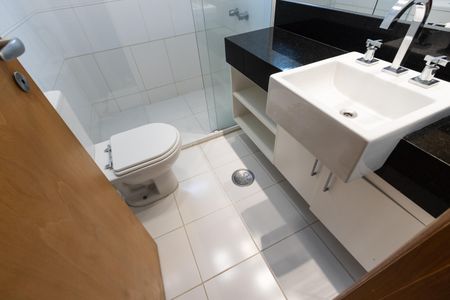 Apartamento para alugar com 106m², 3 quartos e 2 vagas Apartamento para alugar com 106m², 3 quartos e 2 vagasBanheiro da Suíte