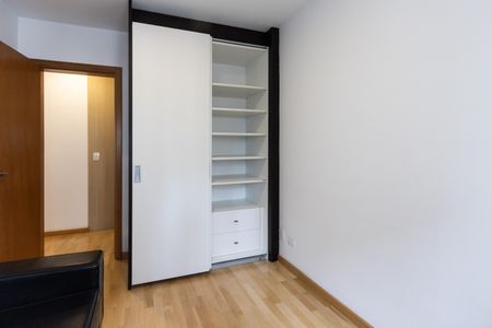 Apartamento para alugar com 106m², 3 quartos e 2 vagas Apartamento para alugar com 106m², 3 quartos e 2 vagasQuarto 2
