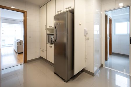 Apartamento para alugar com 106m², 3 quartos e 2 vagas Apartamento para alugar com 106m², 3 quartos e 2 vagasCozinha