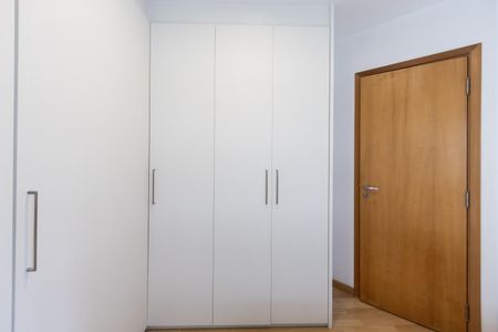 Apartamento para alugar com 106m², 3 quartos e 2 vagas Apartamento para alugar com 106m², 3 quartos e 2 vagasQuarto 1