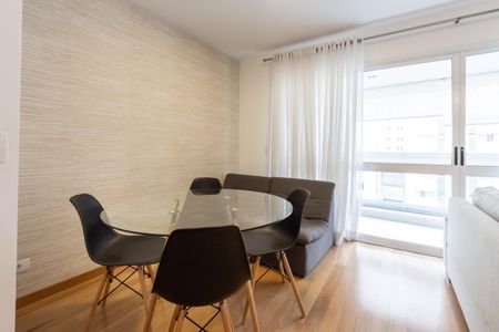 Apartamento para alugar com 106m², 3 quartos e 2 vagas Apartamento para alugar com 106m², 3 quartos e 2 vagasSala