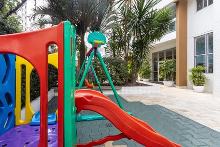 Apartamento para alugar com 106m², 3 quartos e 2 vagas Apartamento para alugar com 106m², 3 quartos e 2 vagasÁrea comum