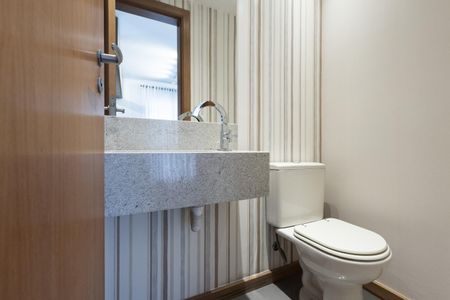 Apartamento para alugar com 106m², 3 quartos e 2 vagas Apartamento para alugar com 106m², 3 quartos e 2 vagasLavabo