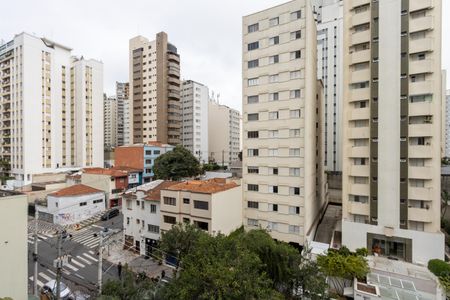 Apartamento para alugar com 106m², 3 quartos e 2 vagas Apartamento para alugar com 106m², 3 quartos e 2 vagasVista da Varanda