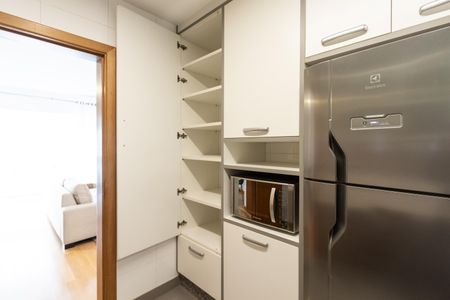 Apartamento para alugar com 106m², 3 quartos e 2 vagas Apartamento para alugar com 106m², 3 quartos e 2 vagasCozinha