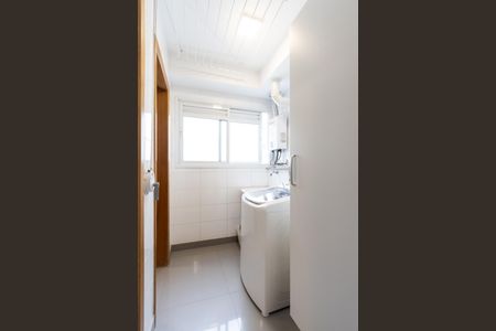 Apartamento para alugar com 106m², 3 quartos e 2 vagas Apartamento para alugar com 106m², 3 quartos e 2 vagasÁrea de Serviço