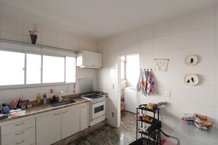 Apartamento à venda com 285m², 5 quartos e 3 vagasCozinha