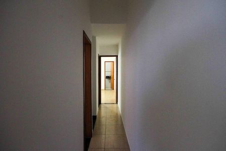Casa à venda com 91m², 3 quartos e 3 vagasCorredor