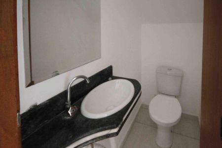 Casa à venda com 91m², 3 quartos e 3 vagasBanheiro Social