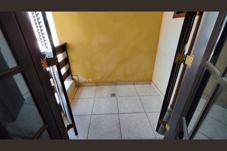 Casa para alugar com 413m², 3 quartos e 5 vagasSacada do escritório