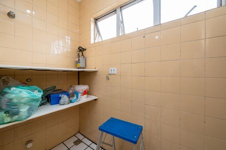 Apartamento para alugar com 110m², 2 quartos e 1 vaga Apartamento para alugar com 110m², 2 quartos e 1 vagaDespensa