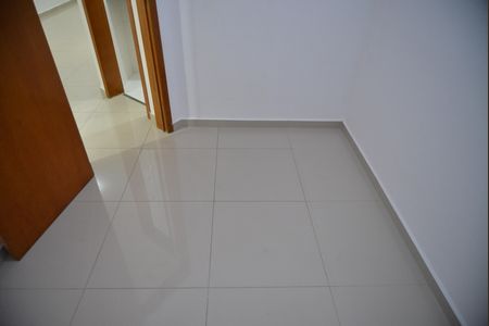 Quarto 1 de apartamento à venda com 2 quartos, 43m² em Jardim Cristiane, Santo André