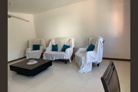 Casa à venda com 4 quartos, 215m² em São Francisco, Niterói