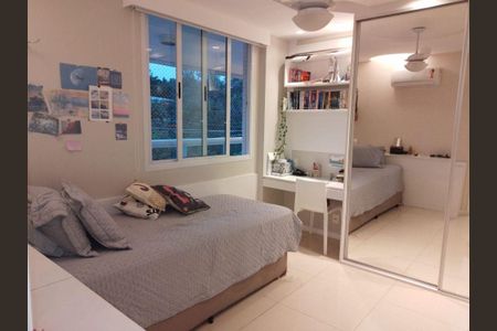 Apartamento à venda com 3 quartos, 128m² em Charitas, Niterói