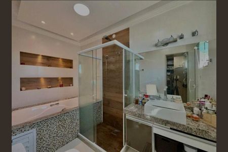 Casa à venda com 3 quartos, 219m² em Maria Paula, Niterói