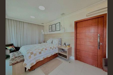 Casa à venda com 3 quartos, 219m² em Maria Paula, Niterói