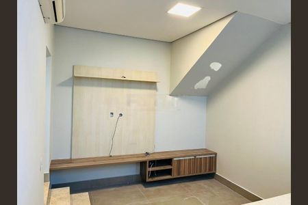 Casa à venda com 4 quartos, 300m² em Swiss Park, Campinas