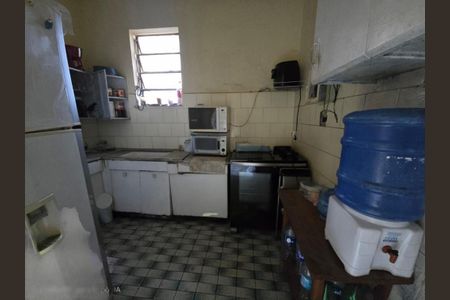 Casa à venda com 4 quartos, 240m² em Floresta, Belo Horizonte