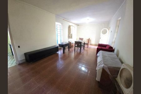 Casa à venda com 4 quartos, 240m² em Floresta, Belo Horizonte